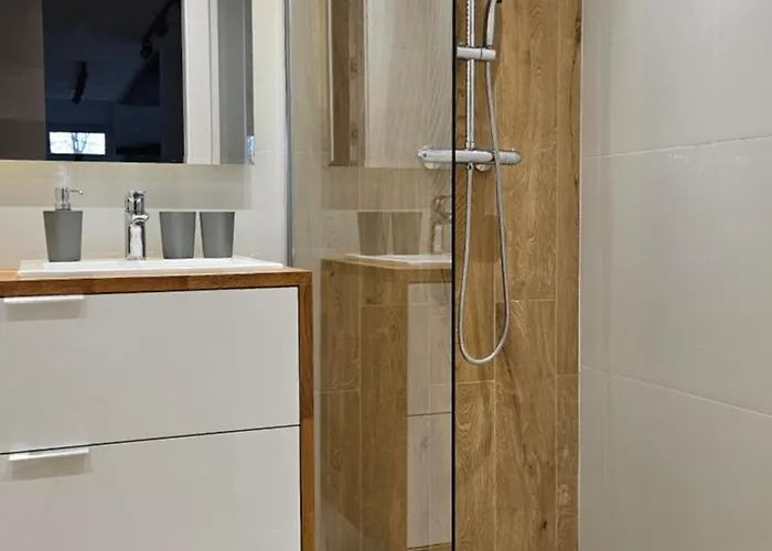 아파트 Salt Island Apartament 코워브제크