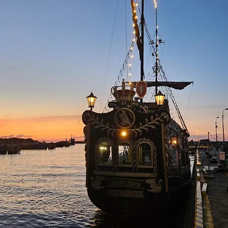 Salt Island Apartament アパート